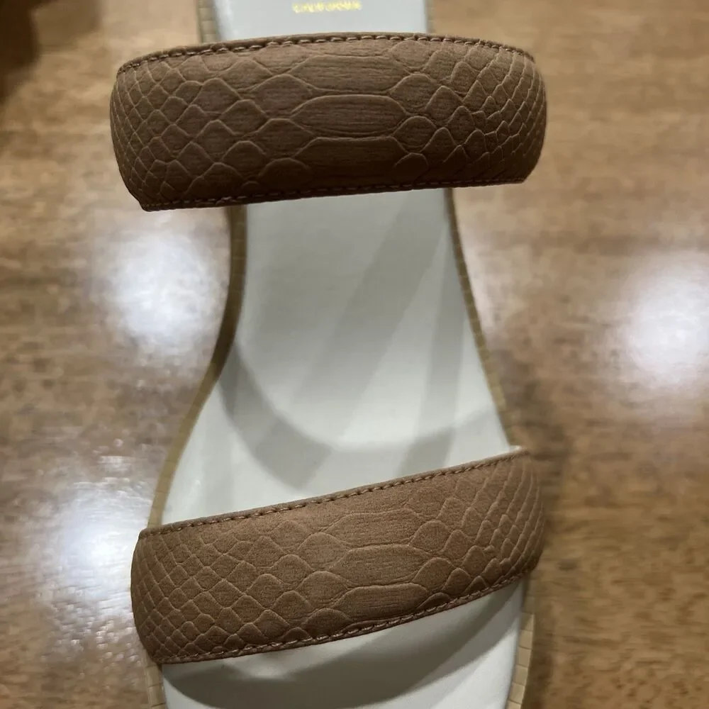 Oasis Society California Sienna Tan Double Strap Platform Slide Sandals Size 10‎